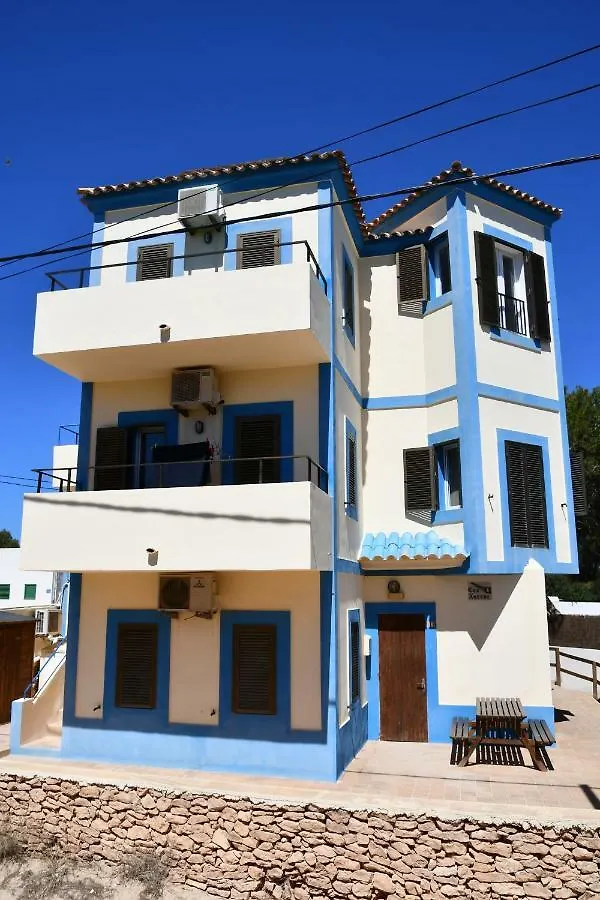 Apartamentos Cas Xurrac Es Calo  Apartment Es Calo (Formentera)